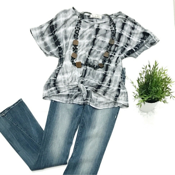 NEW Vine & Love Tie Front Tie Dye Tee Top sz M - Picture 3 of 12